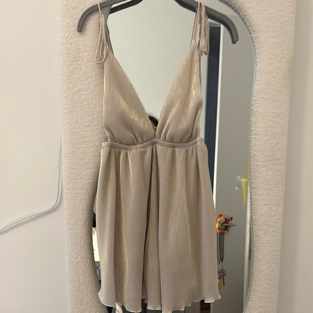 Shimmering Gold Sleeveless Dress